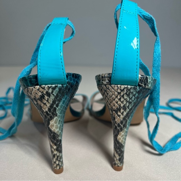 Victoria’s Secret Blue Turquoise Snake Skin Print Tie Ankle Sandals Heels 8.5 - Picture 12 of 16